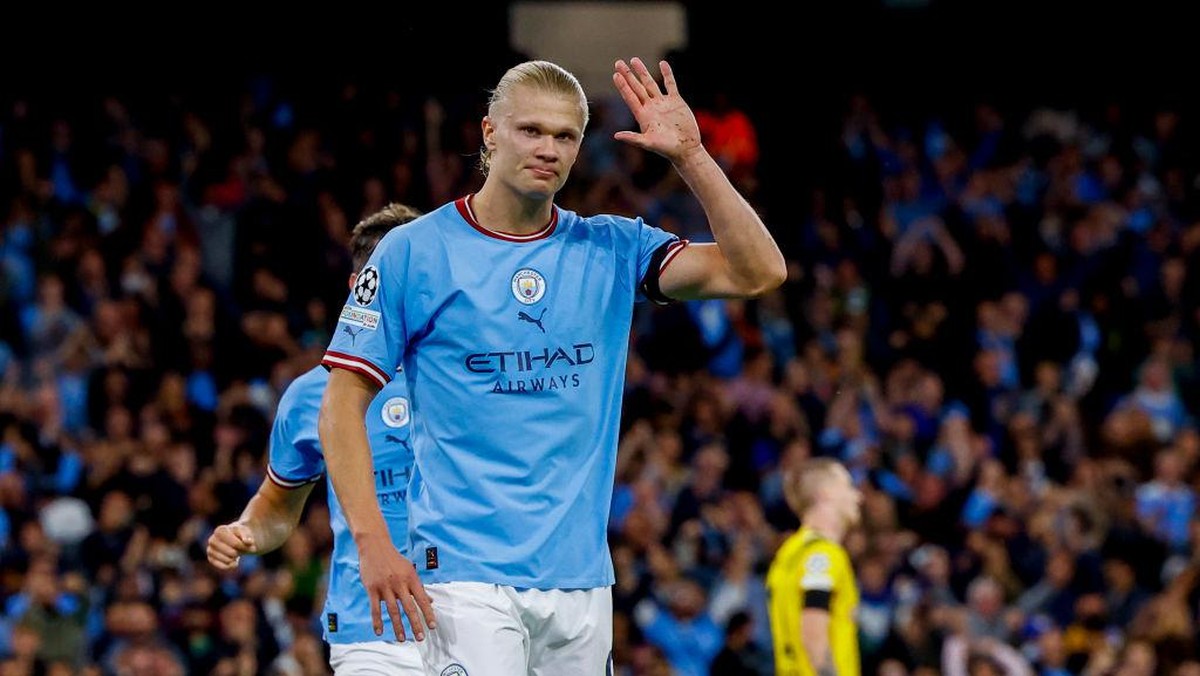 Maafin Erling Haaland ya Dortmund... (DeFodi Images via Getty Images/DeFodi Images)