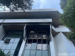 Kondisi Terkini 2 Pegawai yang Sempat Terjebak Kebakaran di Gedung Kemendes