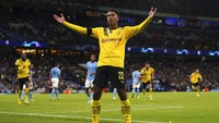 Di babak kedua, Dortmund sempat memimpin lewat Jude Bellingham pada menit ke-56. (AP/Tim Goode)