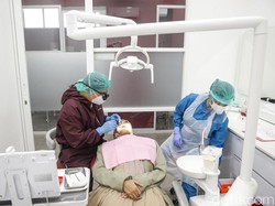 9 Daftar Klinik dan Dokter Gigi Makassar serta Jenis Perawatannya