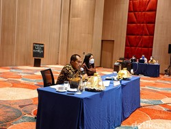 DPR RI Ingatkan Ketersediaan Set Top Box untuk Migrasi TV Digital di Sulsel