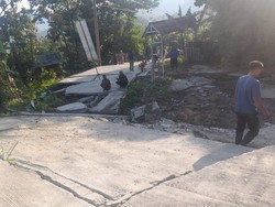 Warga 1 Kampung Mengungsi Gara-gara Tanah Bergeser di Bogor