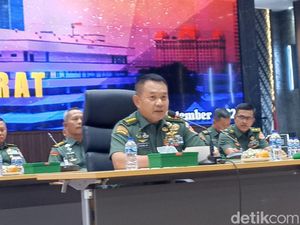 Pernyataan Lengkap Dudung Maafkan Effendi dan Redam Protes Prajurit Pernyataan Lengkap Dudung Maafkan Effendi dan Redam Protes Prajurit