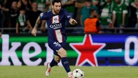 Lionel Messi juga punya 37 asssist. Di PSG, Messi berperan sebagai playmaker dan bisa saja menambah lebih banyak assist-nya (Getty Images)