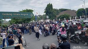 Ada Demo BBM, Jalan Malioboro Jogja Macet