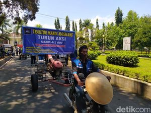 Massa Demo BBM di DPRD Kabupaten Magelang, Ada Konvoi Traktor Massa Demo BBM di DPRD Kabupaten Magelang, Ada Konvoi Traktor