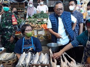 Harga BBM Naik, Mendag Minta Pemda Subsidi Biaya Angkut Bahan Pokok