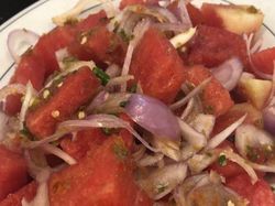 Menu Tumis Semangka Pakai Bawang Merah Ini Bikin Netizen Heboh Menu Tumis Semangka Pakai Bawang Merah Ini Bikin Netizen Heboh