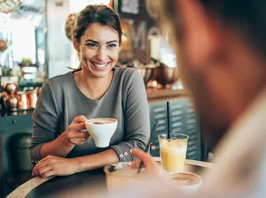 Ogah Rugi! Pria Ini Tagih Uang Minum Rp 14 Ribu Usai Makan Bareng Gebetan Ogah Rugi! Pria Ini Tagih Uang Minum Rp 14 Ribu Usai Makan Bareng Gebetan