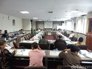 Pemprov Sulsel Pesimis Jalankan Proyek Stadion Mattoanging Rp 66 M Tahun Ini Pemprov Sulsel Pesimis Jalankan Proyek Stadion Mattoanging Rp 66 M Tahun Ini