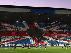 Beda Sikap Fans Rangers dan Celtic soal Ratu Elizabeth II