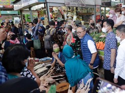 Tinjau Pasar Besar di Malang, Mendag: Harga Bahan Pokok Stabil