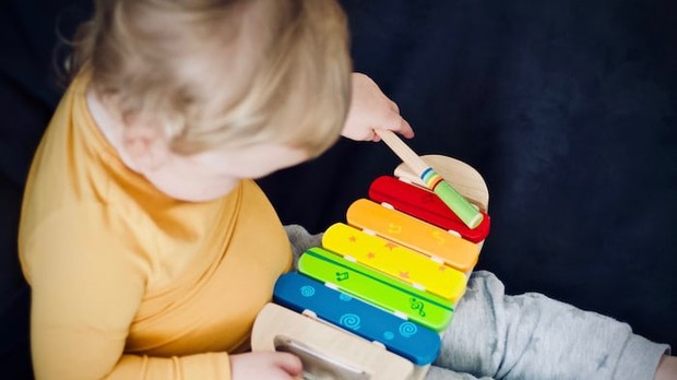 Sangat berhati-hati dalam memberi nama anak/Foto: Unsplash.com/Jelleke Vanooteghem Ragam peraturan unik di Jepang