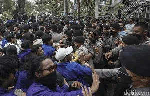 Tengok Lagi Demo Tolak BBM di Ibu Kota Hari Ini