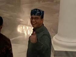 Ditanya Kesiapan Nyapres 2024, Anies Acungkan Jempol