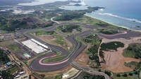 Penonton MotoGP 2022 di Sirkuit Tembus 2,4 Juta Orang, Berapa yang ke Mandalika?