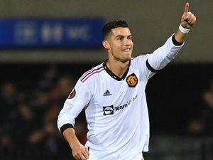 Usai Diolok-olok CR007, Cristiano Ronaldo Pecah Telur Berkat Penalti Usai Diolok-olok CR007, Cristiano Ronaldo Pecah Telur Berkat Penalti
