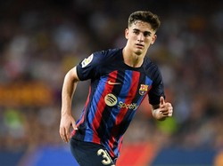 Viral Gavi Lagi Kasih Tanda Tangan, Fans Cantik Ini Sodorin Apa tuh