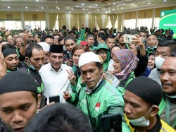 Bertemu Ojol, Edy Rahmayadi Ngaku Pernah Jadi Tukang Parkir