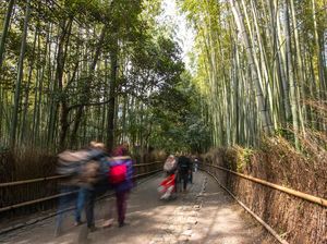 Jepang Catat Pembatalan Hotel Massal di Tahun Baru Imlek