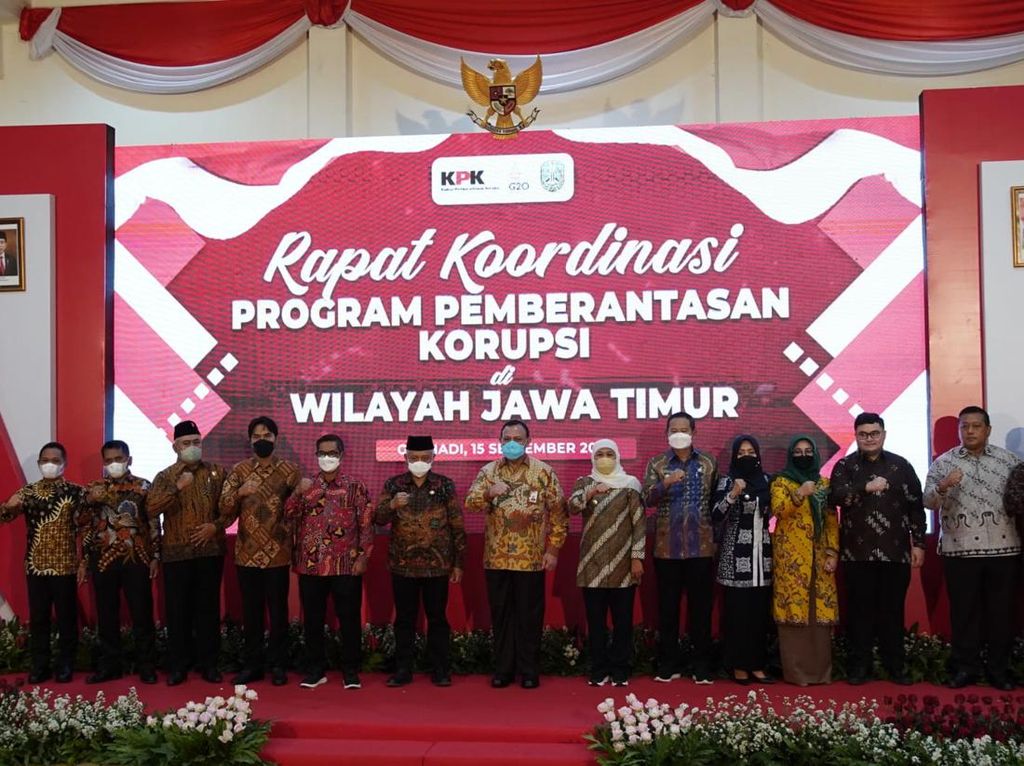 Cegah Korupsi, Pemkab Kediri Wajibkan Belanja Daerah Pakai Nontunai Cegah Korupsi, Pemkab Kediri Wajibkan Belanja Daerah Pakai Nontunai