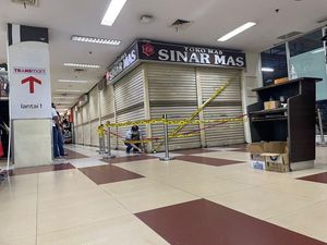 Perampok Toko Emas di Serpong Masih Diburu, 4 Saksi Diperiksa Polisi Perampok Toko Emas di Serpong Masih Diburu, 4 Saksi Diperiksa Polisi