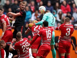 Augsburg Vs Bayern Munich: Die Roten Tumbang 0-1