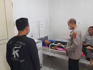 Polisi di Gorontalo yang Tembak Rekan Pakai Pelontar Gas Air Mata Diamankan Polisi di Gorontalo yang Tembak Rekan Pakai Pelontar Gas Air Mata Diamankan
