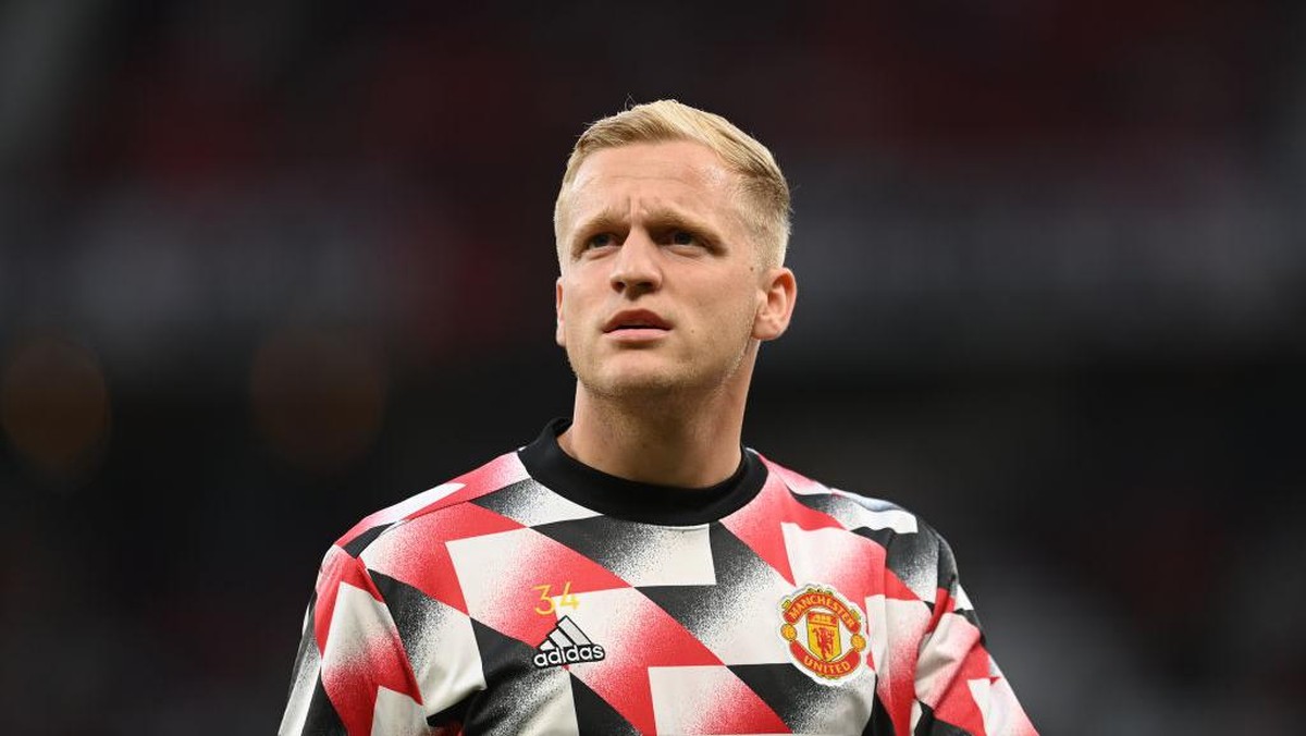 Donny van de Beek ditawarkan Manchester United ke AS Roma. (Foto: Getty Images/Michael Regan)