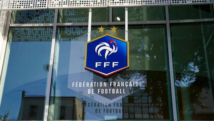 Federasi Sepakbola Prancis (FFF) diduga menutupi skandal seks yang terjadi di dalam institusi. Kasus pelecehan yang terjadi dibiarkan menguap.