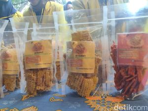 Mantap! Mahasiswa di Asahan Olah Gedebog Pisang Jadi Kripik Enak Mantap! Mahasiswa di Asahan Olah Gedebog Pisang Jadi Kripik Enak