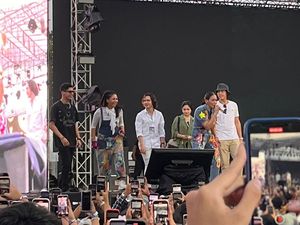 Dul Jaelani-Tissa Biani Pacaran di Panggung DuoMaia