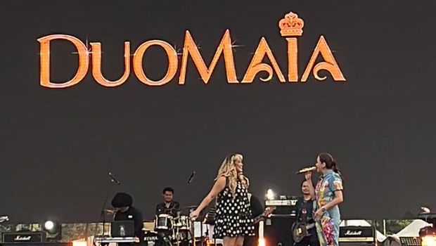 Maia Estianty dan Pinkan Mambo saat ditemui di Bandung.