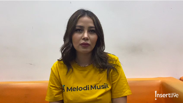Berita Viral Selebriti dari InsertLive : Tak Larang Orang bawakan Lagu Glenn Fredly, Mutia Ayu: Asalkan Izin