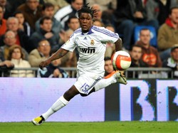 Penyesalan Royston Drenthe Tergila-gila Wanita dan Pesta