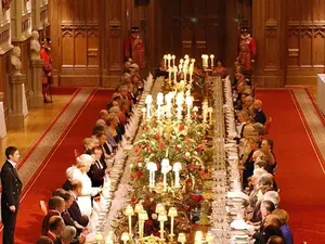 Loker Chef Kerajaan Inggris, Syaratnya Super Ketat!