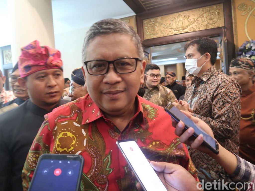Hasto Minta NasDem Jawab Kenapa Jakarta Banjir Usai Deklarasi Anies?
