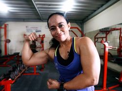 Minie Sudjarwo, Jadi Atlet Bodybuilding Akibat Body Shaming