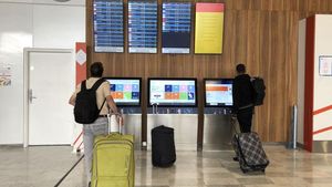 Tuntut Gaji Naik Sesuai Inflasi, Staf Bandara Prancis Mogok Massal