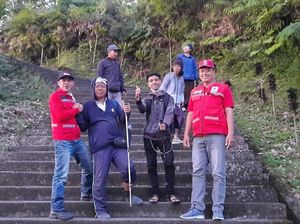 7 Pendaki Gunung Agung Tersesat saat Mengambil Air Suci