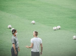 Sudah Jalani 10 Laga, Teco Ingatkan Pemain Bali United Soal Konsistensi Sudah Jalani 10 Laga, Teco Ingatkan Pemain Bali United Soal Konsistensi