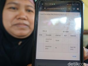 Sempat Gigit Jari, Emak-emak di Jombang Dipastikan Terima BLT BBM Sempat Gigit Jari, Emak-emak di Jombang Dipastikan Terima BLT BBM