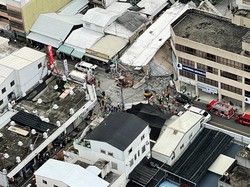 Kondisi Bangunan di Taiwan Ambruk Usai Diguncang Gempa Kuat M 7,2