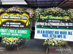 Pelayat Berdatangan ke Rumah Duka Azyumardi Azra di Tangsel