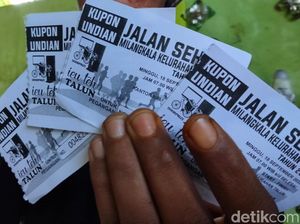 Cerita Kupon Gerak Jalan di Tengah Penyaluran BLT BBM di Sumedang Cerita Kupon Gerak Jalan di Tengah Penyaluran BLT BBM di Sumedang