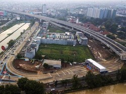 Jokowi Siapkan Rp 392 T buat Bangun Jalan hingga Bandara Baru