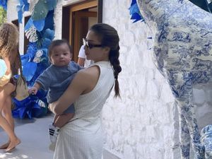 7 Foto Nikita Willy Liburan ke Yunani, Ngaku Anak Alergi Udara Kotor Jakarta 7 Foto Nikita Willy Liburan ke Yunani, Ngaku Anak Alergi Udara Kotor Jakarta