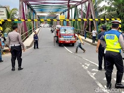 Tiang Penyangga Jembatan Baru Patah, Pemkot Banjar Pasang Portal Pembatas