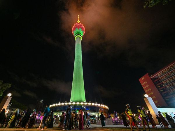 Si Gajah Putih, Menara Terbesar di Asia Selatan Sudah Dibuka