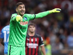 Alex Meret Menjawab Keraguan